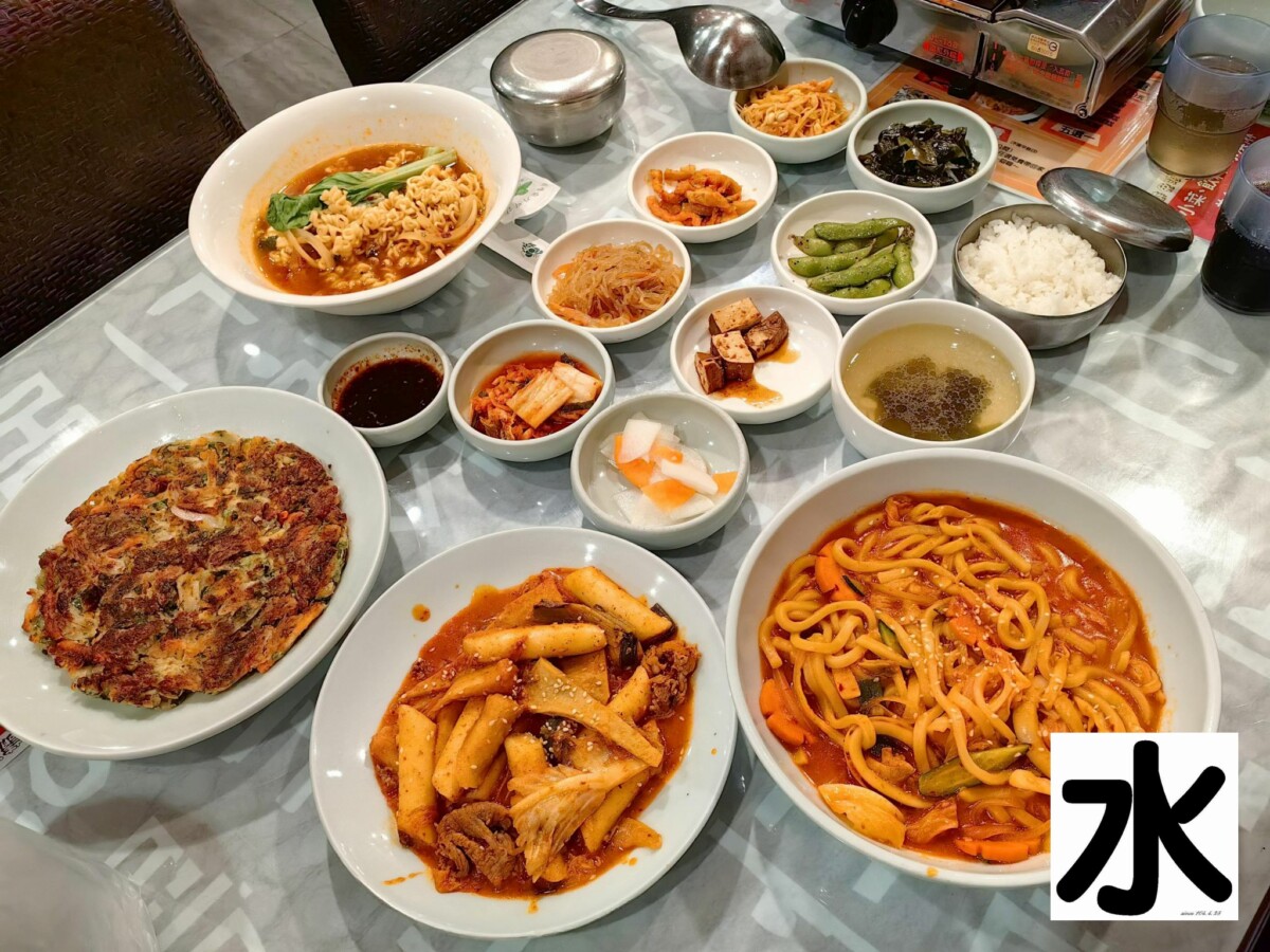 【食記】台中推薦客制化韓式料理-Jihwaja奇化加韓國料理@南屯歐巴歐尼一號店 : 在地的好朋友, 韓國華僑老闆夫婦研發製作的純手工韓式料理 下午茶 中華民國(Republic Of China, Taiwan) 冰淇淋 區域 午餐 南屯區 台中市 晚餐 火鍋/鍋物 韓式 飲食/食記/吃吃喝喝 